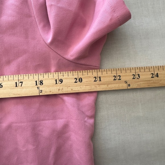 FIGS Women's Large Casma Three-Pocket Scrub Top Blush Pink FW1100 V-Neck NEW - Picture 4 of 10